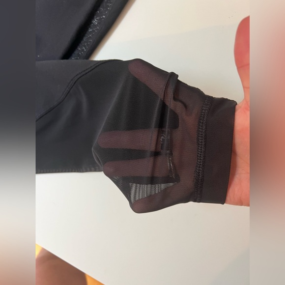 Lululemon Wunder Unders Size 8 full length - Picture 6 of 9